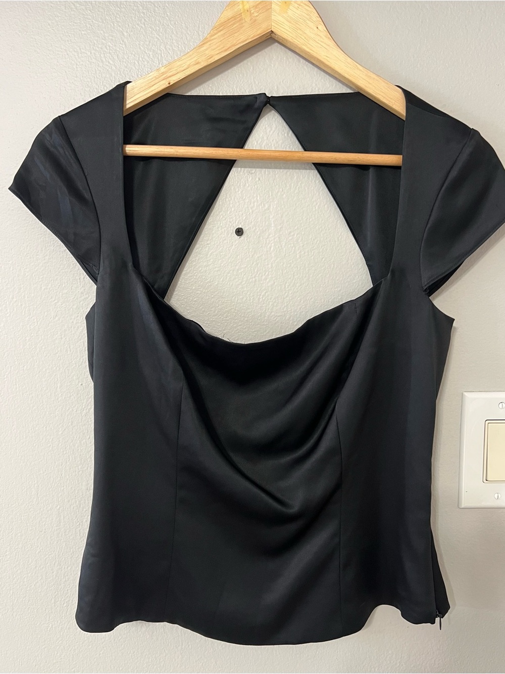 Reformation Cora Satin Top Black Size 8 NWT Square Neck Open Back Side Zip - Picture 2 of 12